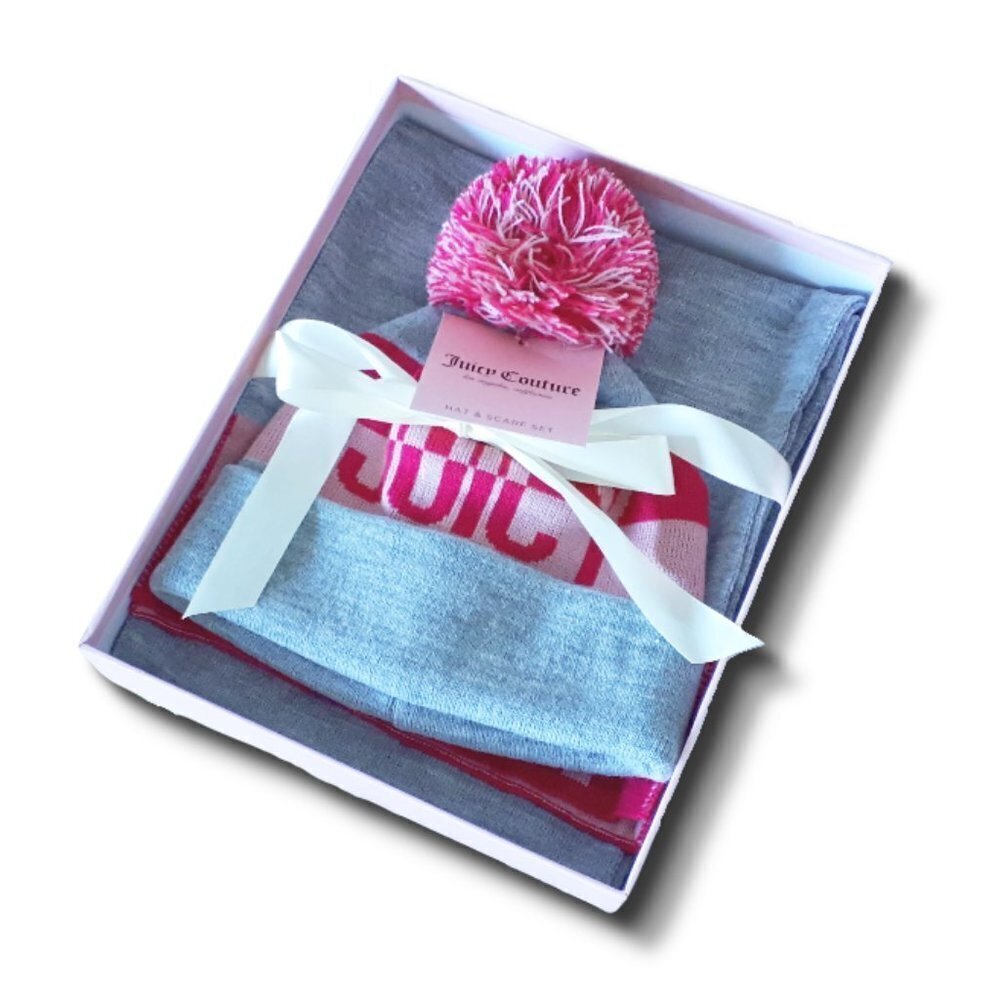 NIB / NWT Juicy Couture grey knit hat & scarf boxed set